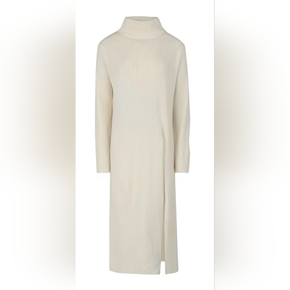 Knee-length wool-blend turtleneck dress/sweater